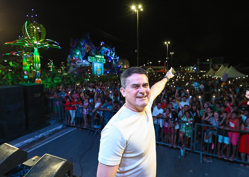 Prefeito David Almeida celebra 1 ano do Parque Gigantes da Floresta com 100 mil pessoas