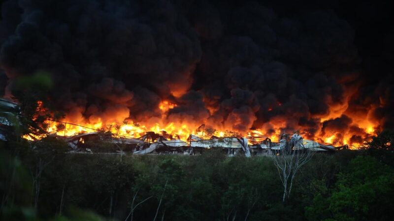 Parentes de grávida contestam a informação de que não houve vítimas no incêndio