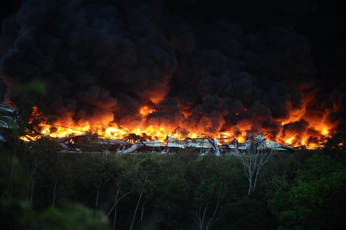 Parentes de grávida contestam a informação de que não houve vítimas no incêndio
