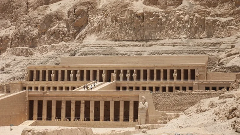 Egito reabre uma das maiores tumbas do Vale dos Reis