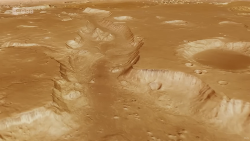 Sonda revela vídeo inédito de vale formado por água em Marte; assista