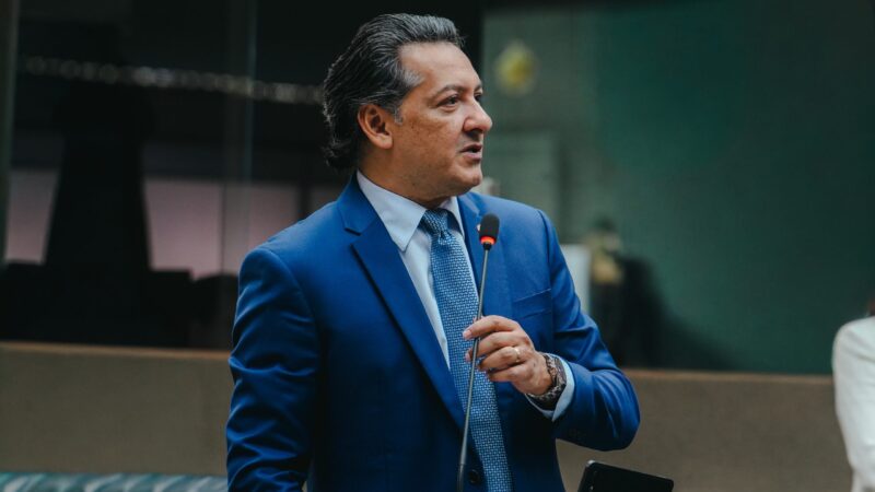 Felipe Souza apresenta projeto que permite parcerias com a iniciativa privada para fortalecer a infraestrutura pública no Amazonas