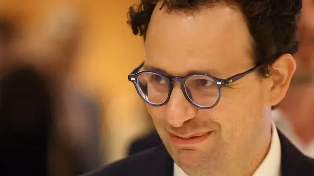CEO da Anthropic propõe freio no desenvolvimento de IA