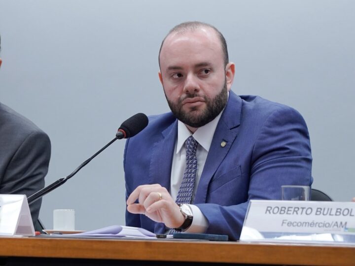 Fausto Júnior alerta para plano da Âmbar Energia e cobra proteção aos consumidores